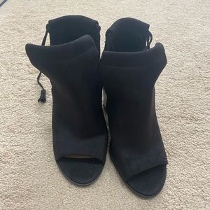 Black Suede Pumps gently worn